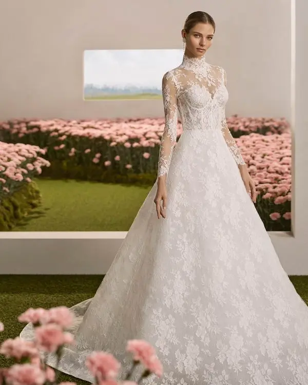 1114-regio-rosa-clara-couture-2-thumb (1).webp